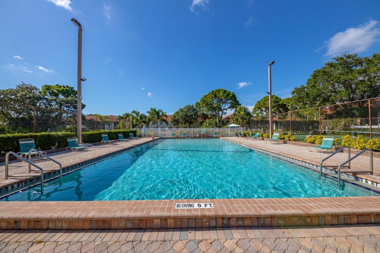 Shorewalk Full Condo Lake View Near To Beach Img Bradenton Bagian luar foto