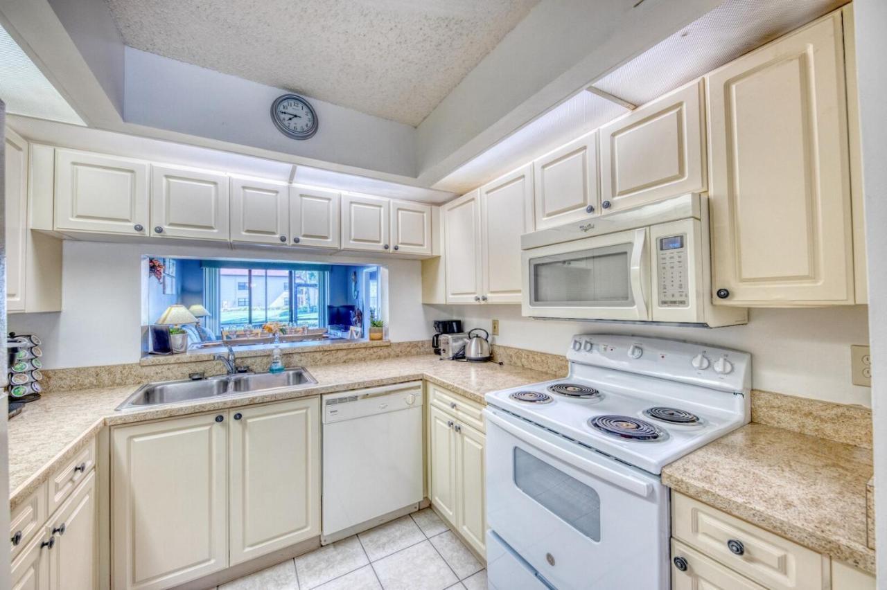 Shorewalk Full Condo Lake View Near To Beach Img Bradenton Bagian luar foto