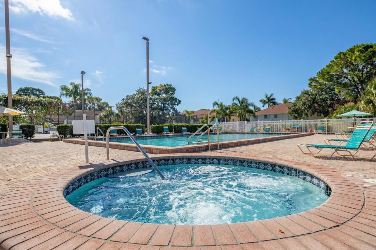 Shorewalk Full Condo Lake View Near To Beach Img Bradenton Bagian luar foto