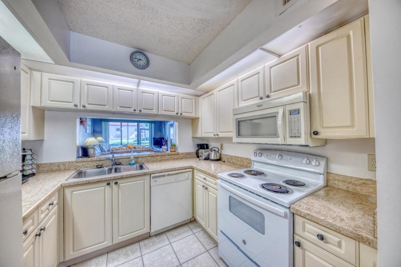 Shorewalk Full Condo Lake View Near To Beach Img Bradenton Bagian luar foto